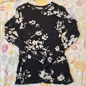 H&M Dark Purple and White Floral Long Sleeve Top